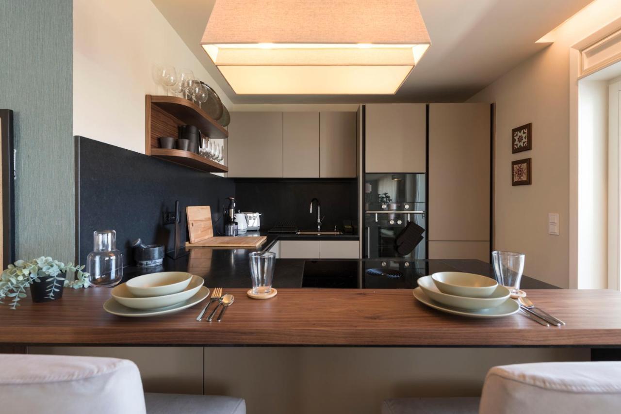 Emporium Deluxe 3Br Apartment W/ Private Parking By Lovelystay Порту Экстерьер фото